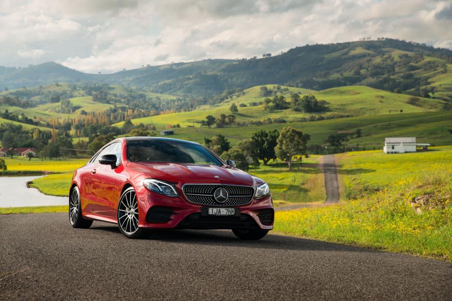  Mercedes-Benz E300 AMG Line Coupe 2017 года  (AU) (фото 26 из 40)